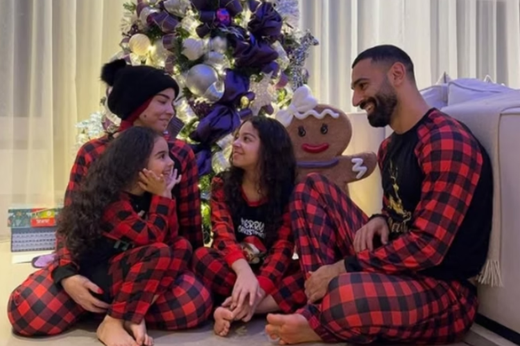 Salah  detonado por celebrao do Natal. Entenda motivo