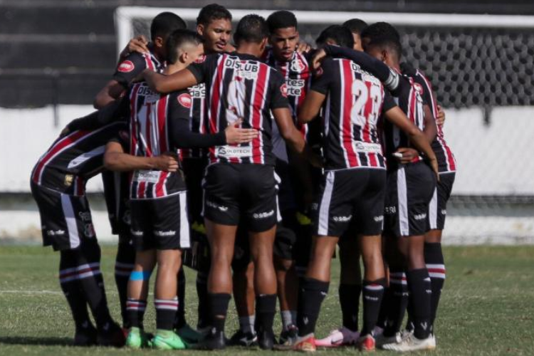 Copinha: Onde assistir e escalaes do Santa Cruz na disputa pela liderana do grupo