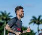 Lucas Lima se reapresenta no CT do Sport e deve ter permanncia oficializada nos prximos dias