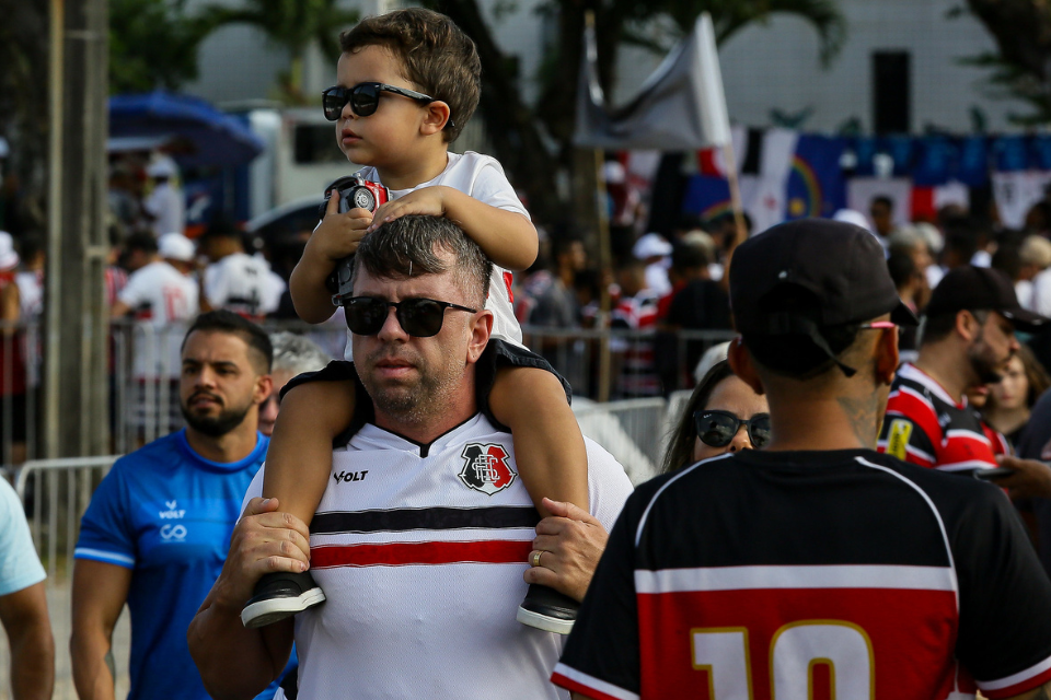 Santa Cruz inicia venda de ingressos para duelo contra o Petrolina; veja valores e onde comprar