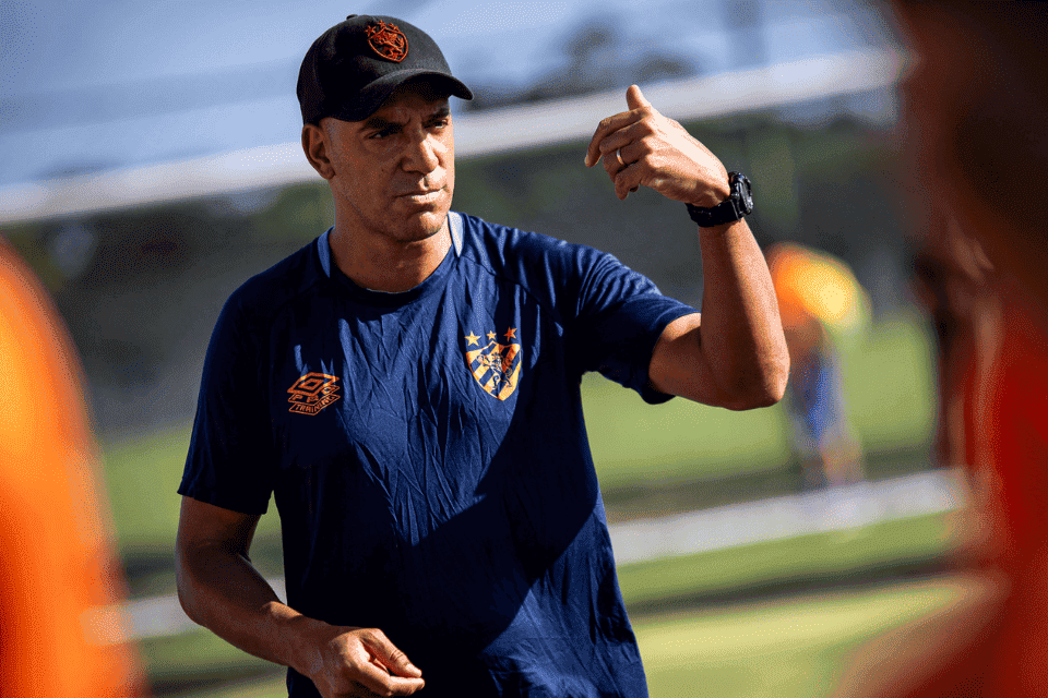 <i>(Foto: Paulo Paiva / Sport Recife)</i>