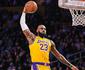 LeBron James marca 40 pontos e comanda vitria do Lakers sobre os Blazers na NBA