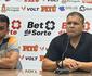 Harlei Menezes fala sobre possveis sadas e nega problemas no vestirio do Santa Cruz