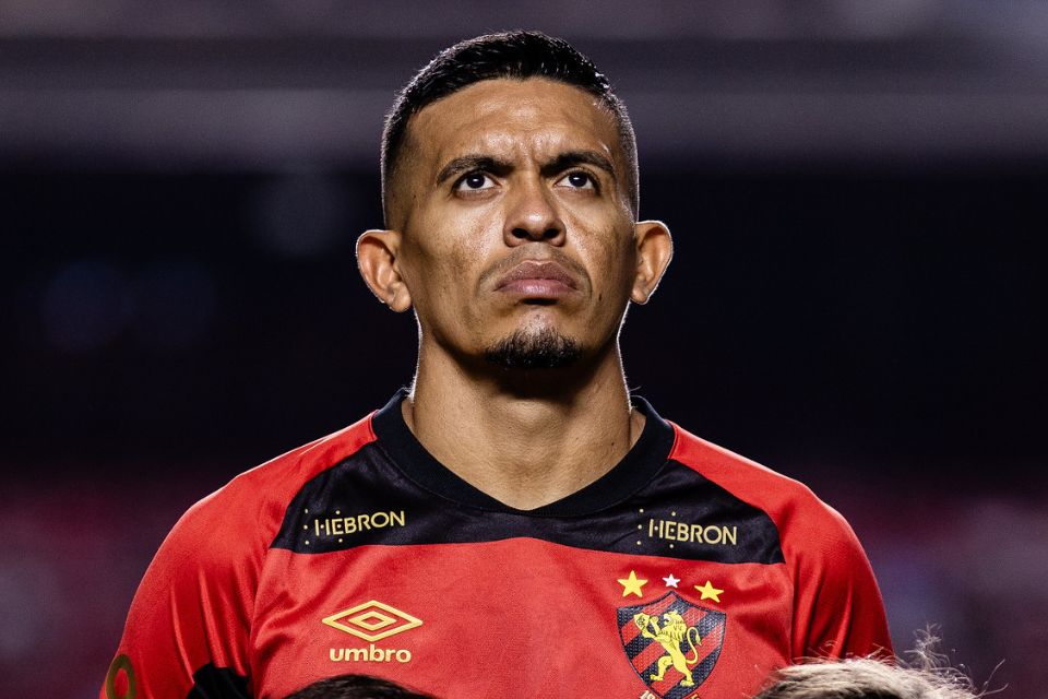 <i>(Foto: Paulo Paiva / Sport Recife)</i>
