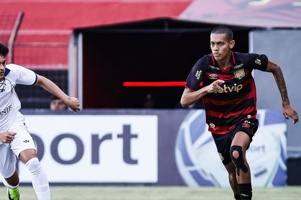 <i>(Foto: Paulo Paiva / Sport Recife)</i>