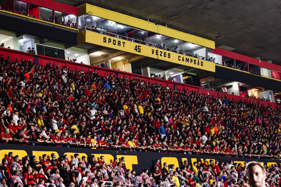 <i>(Foto: Paulo Paiva / Sport Recife)</i>