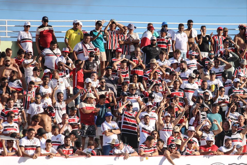 <i>(Foto: Evelyn Victria/ Santa Cruz)</i>