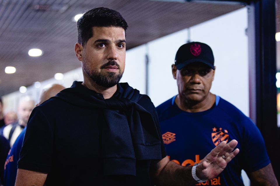 <i>(Foto: Paulo Paiva/SCR)</i>