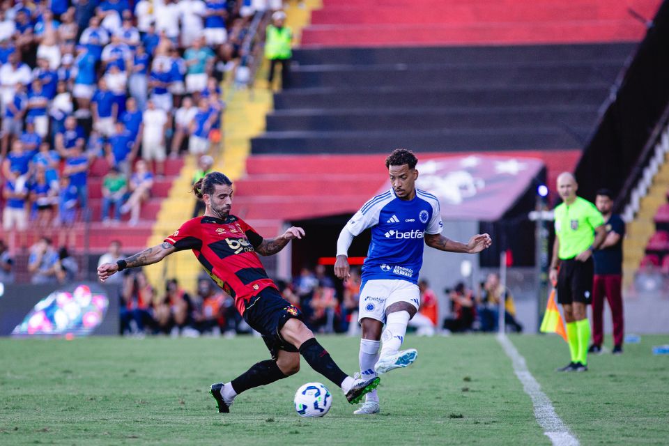 <i>(Foto: Paulo Paiva / Sport Recife)</i>