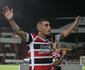 Tcnico elogia postura de Thiago Galhardo no Santa Cruz: 'Comportamento espetacular'