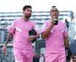 Lionel Messi e Luis Surez viram scios em time do Uruguai