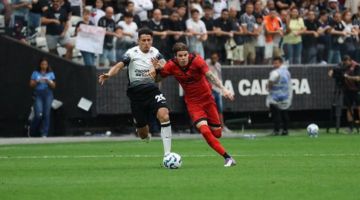 Sport perde do Corinthians de virada e Pepa fica por um fio  - Foto: Giuliano Abhro/Sport